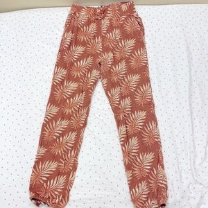 Lark + Grey, S, Flowy Tropical Leaf Pants